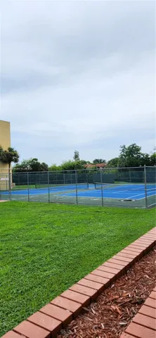 $1,600 | 7000 Northwest 186th Street, Unit 4324, Hialeah, FL 33015