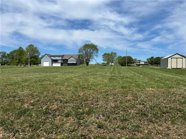 $50,000 | 1576 Lake Viking Terrace, Gallatin, MO 64640