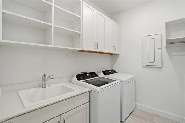 $649,900 | 1778 Terreno Boulevard, Naples, FL 34120