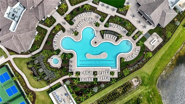 $675,000 | 1778 Terreno Boulevard, Naples, FL 34120