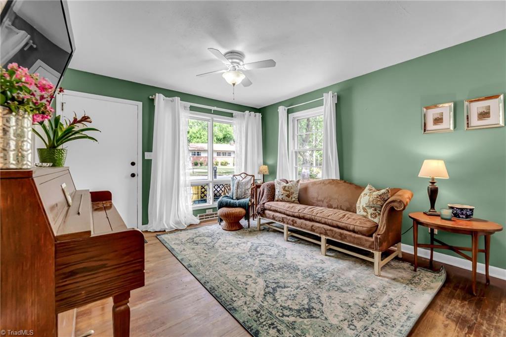 1616 Larkin Street High Point, NC 27262 - Photo 7 of 27 Gallery Image 7