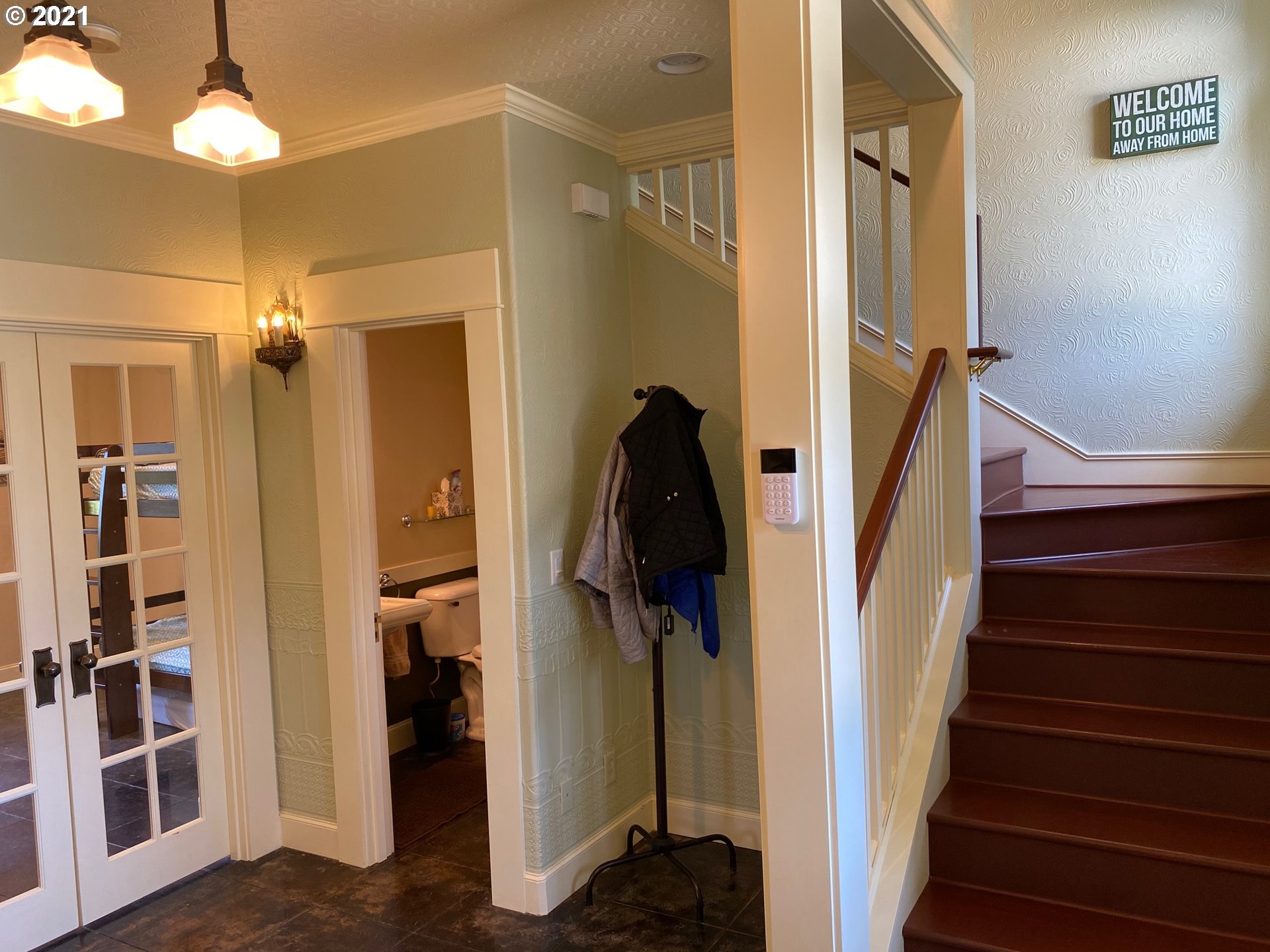 54218 Rohrer Road Bandon, OR 97411 - Photo 10 of 32 Gallery Image 10