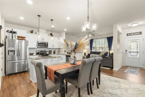 a view of a dining room and livingroom view