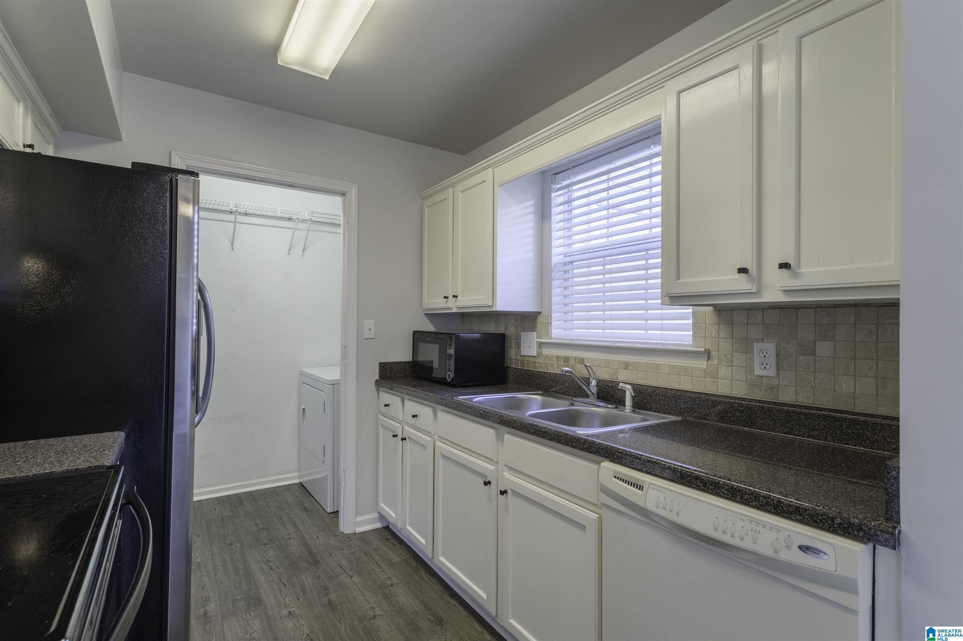 121 Willow Point Lane Alabaster, AL 35007 - Photo 11 of 27
