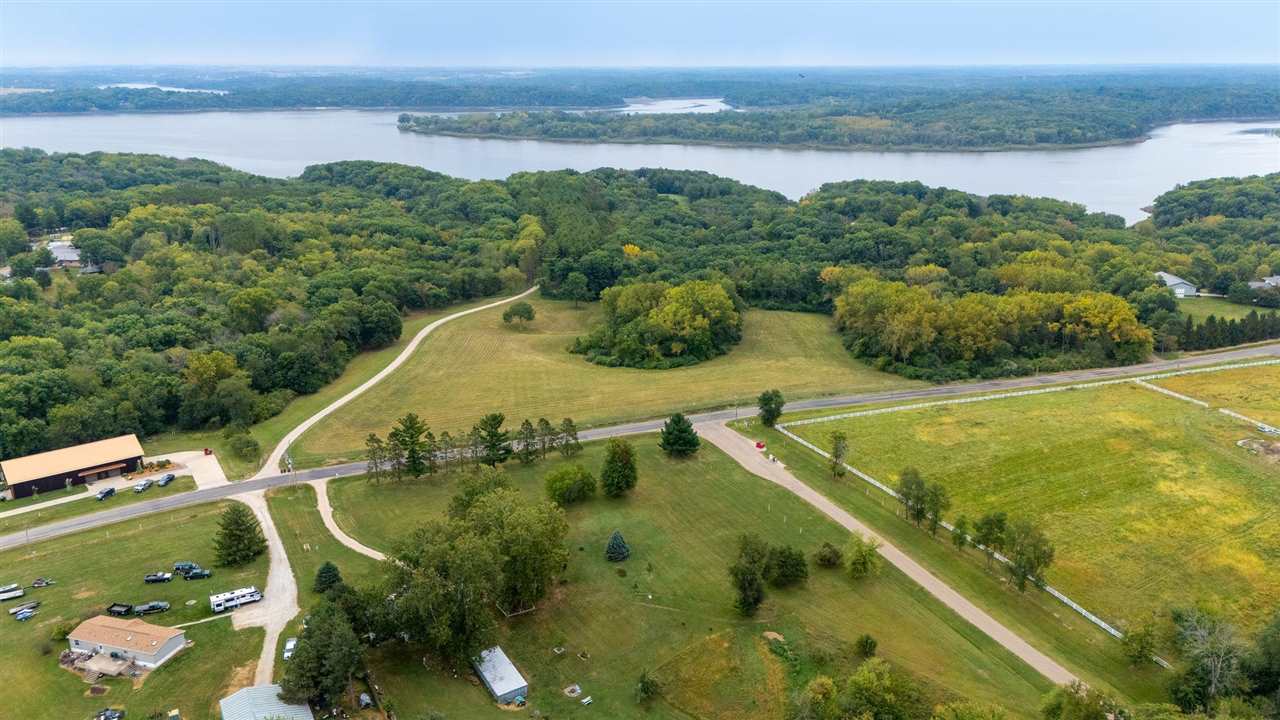 5.60 Acres M/l Lake Manor Road Solon, IA 52333 - Photo 13 of 17 Gallery Image 13