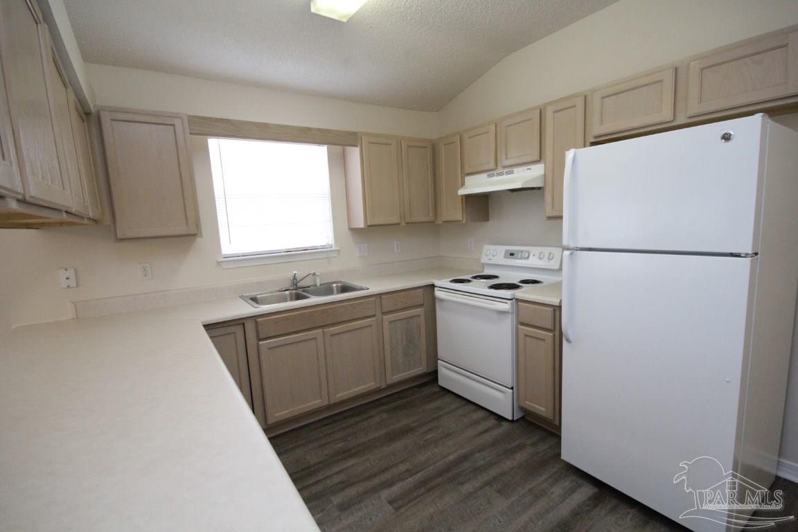 3092 Flintlock Drive Pensacola, FL 32526 - Photo 4 of 18