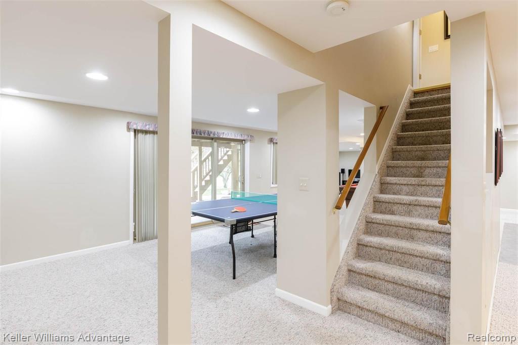 25325 Rutledge Crossing Farmington Hills, MI 48335 - Photo 41 of 56