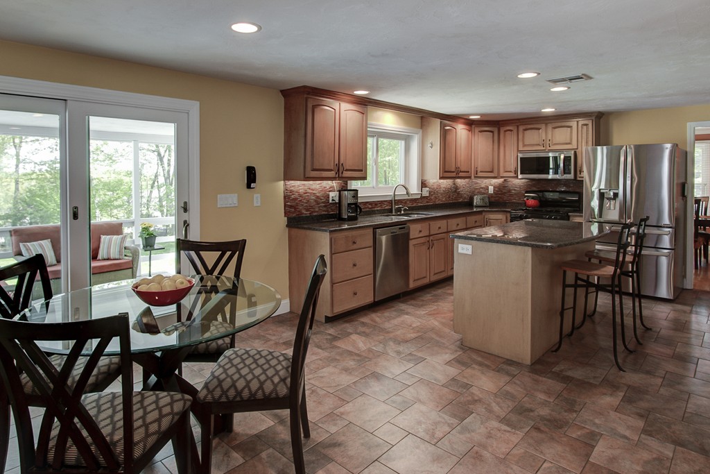 22 Cedar Farms Road Medway, MA 02053 - Photo 15 of 30 Gallery Image 15