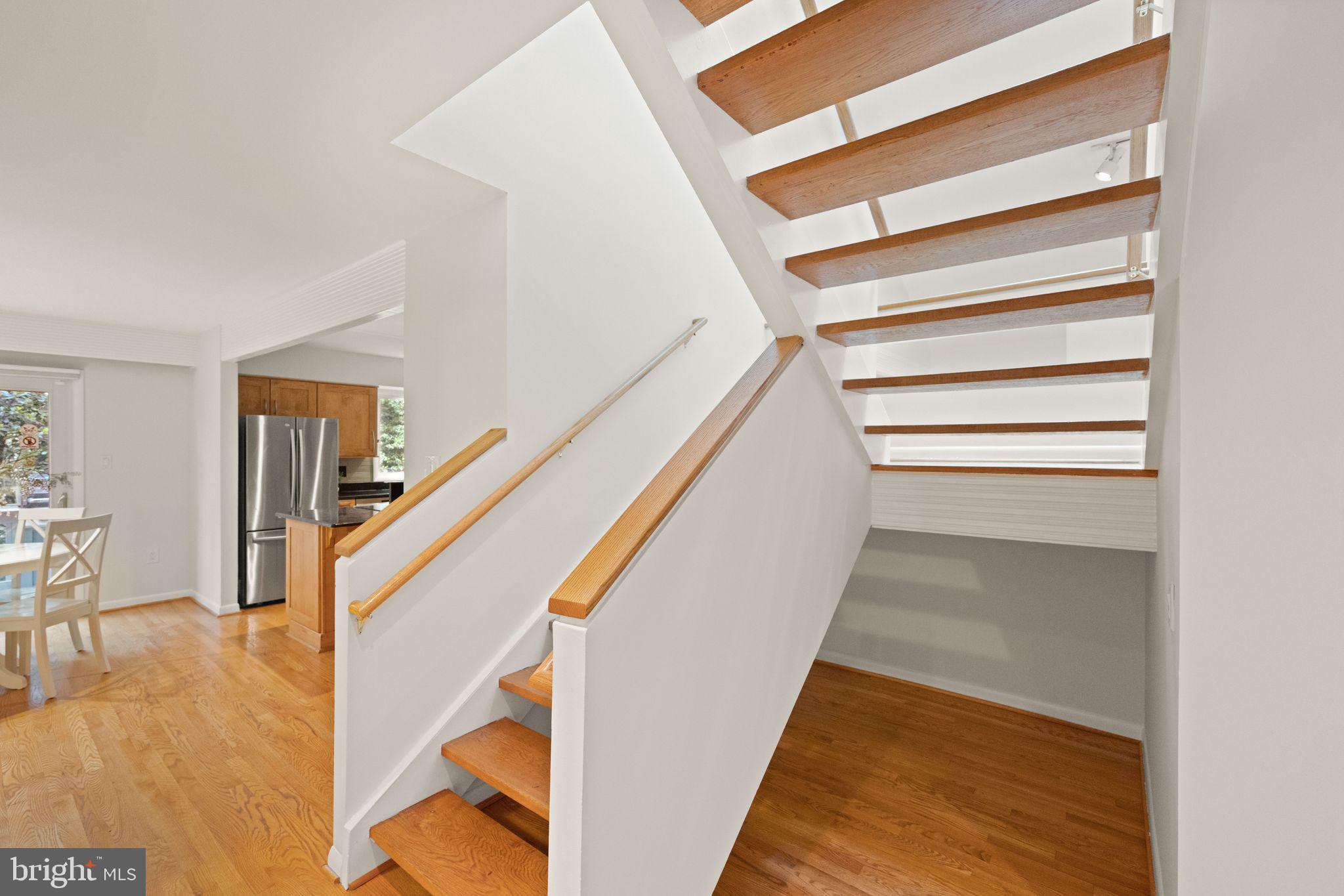 1925 Upper Lake Drive Reston, VA 20191 - Photo 29 of 88 Nook great for kids, pets or storage