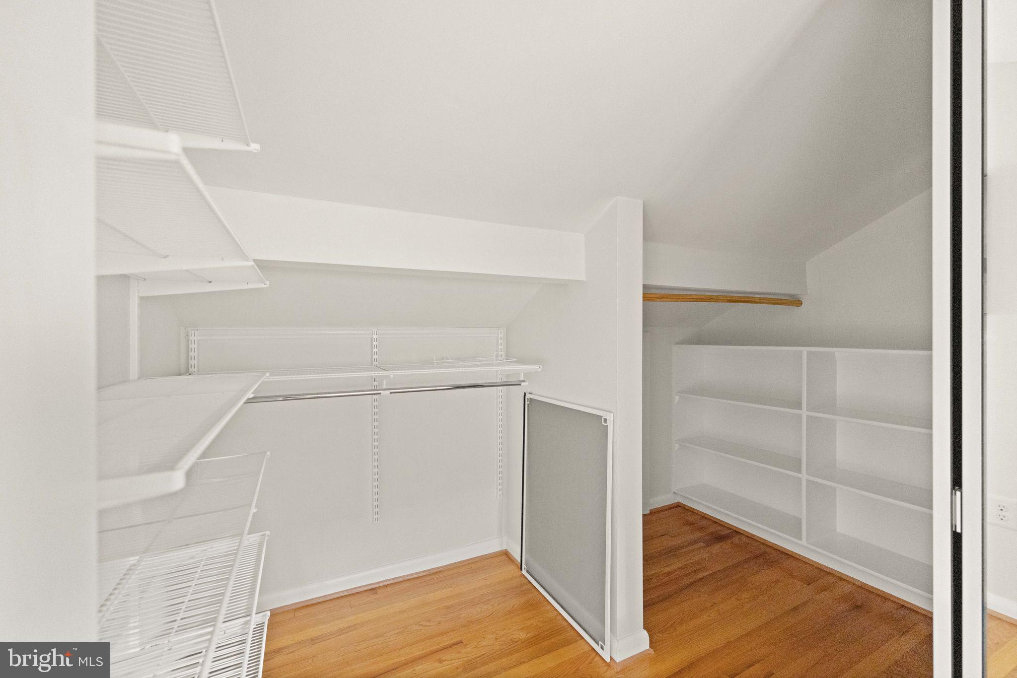 1925 Upper Lake Drive Reston, VA 20191 - Photo 48 of 88 Huge walk in closet in guest room