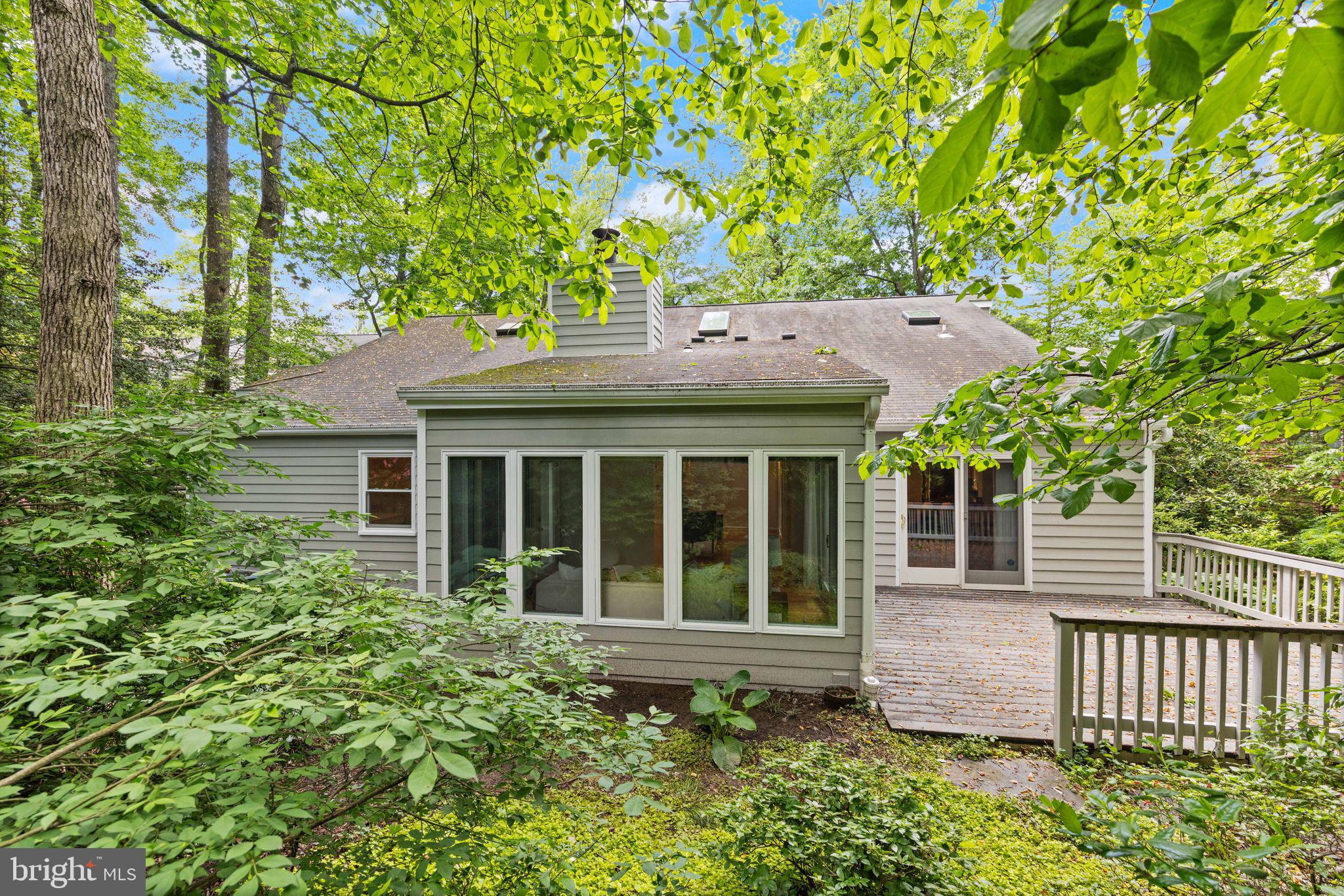 1925 Upper Lake Drive Reston, VA 20191 - Photo 70 of 88 Gallery Image 70