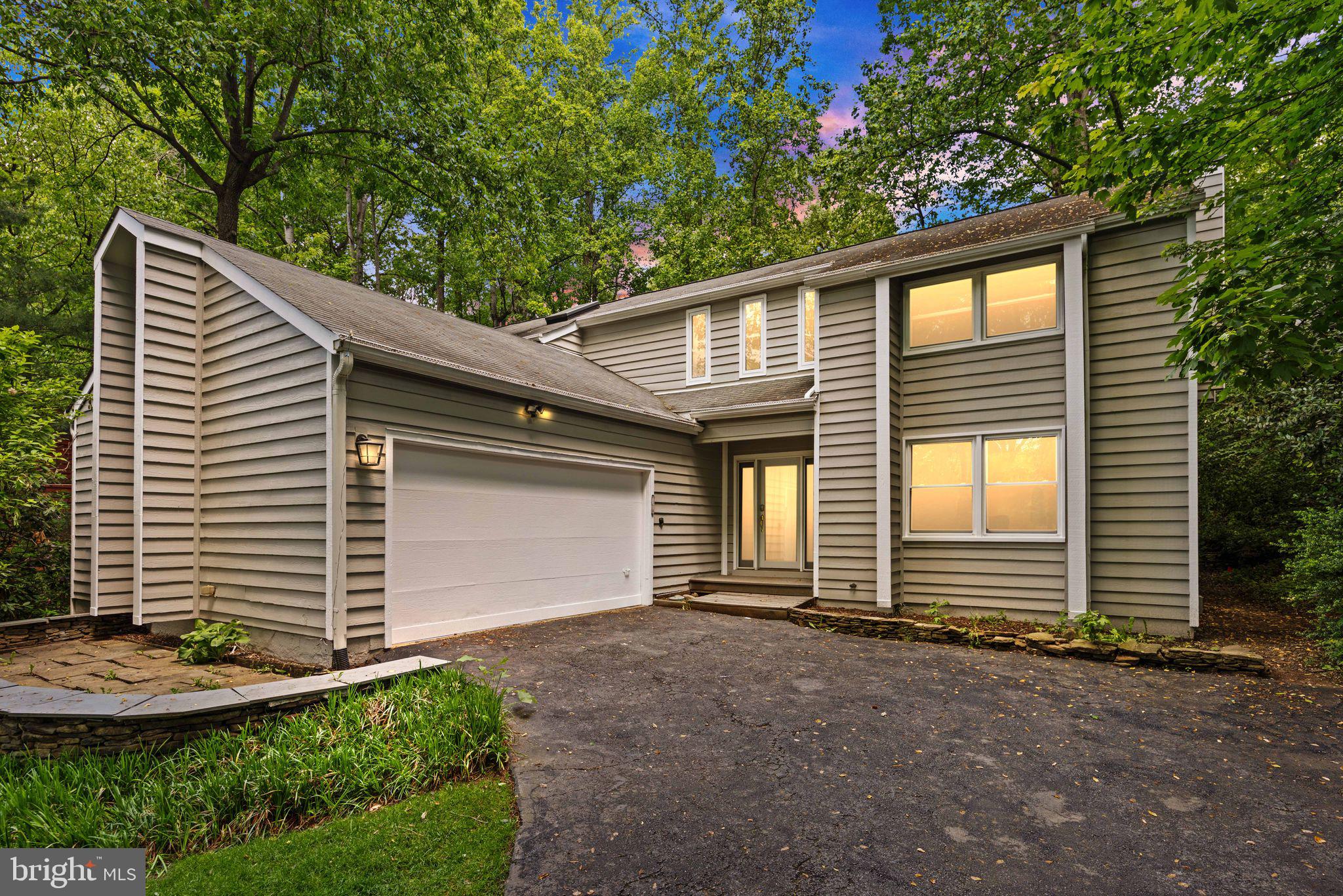 1925 Upper Lake Drive Reston, VA 20191 - Photo 7 of 88 Gallery Image 7