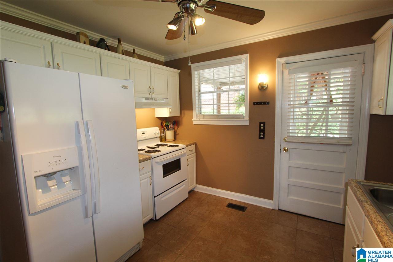 1819 Lynn Road Anniston, AL 36207 - Photo 5 of 46