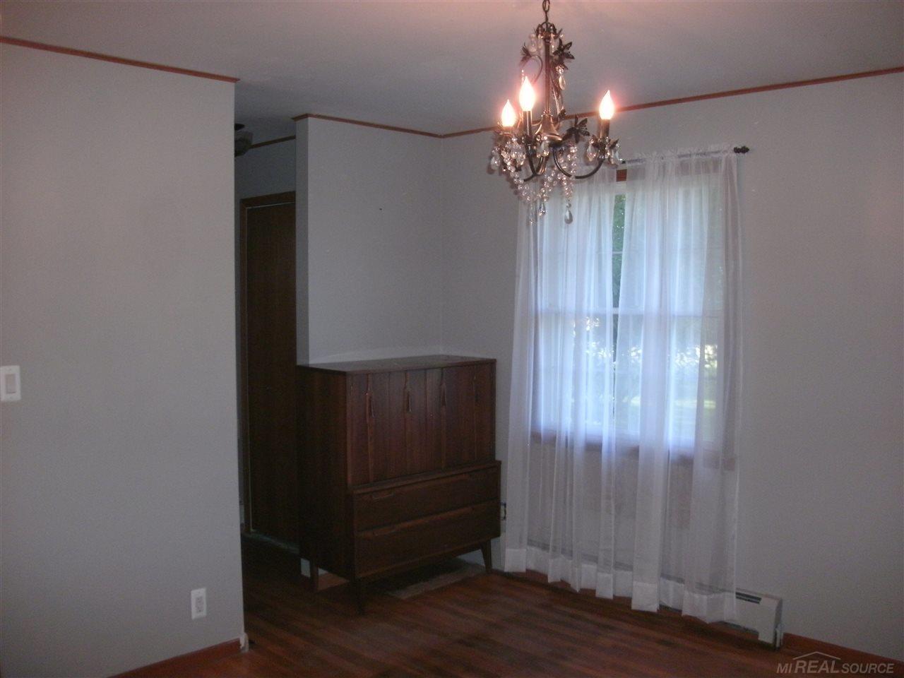 5934 Sutton Road Dryden, MI 48428 - Photo 16 of 24 31381293-17.JPG