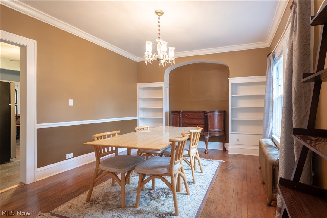 3235 Yorkshire Road Cleveland, OH 44118 - Photo 6 of 22 Gallery Image 6