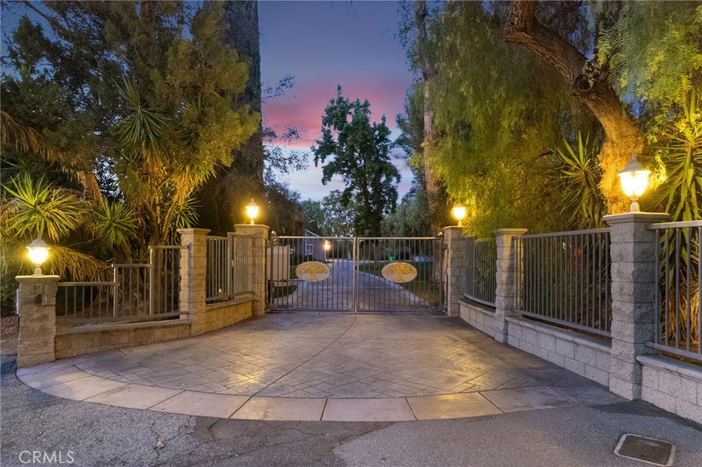 6590 Hawarden Drive Riverside, CA 92506 - Photo 1 of 68