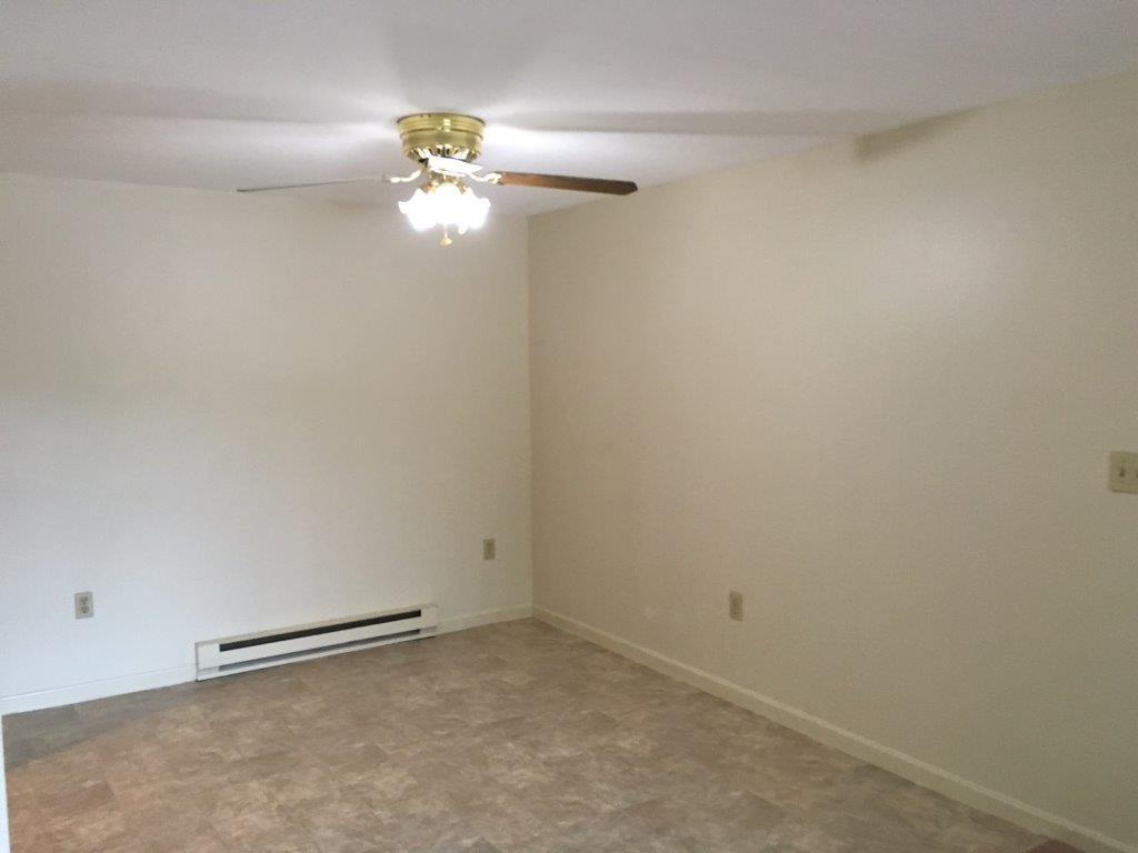 3 Academy Place, Unit 72 Saco, ME 04072 - Photo 9 of 20 Photo