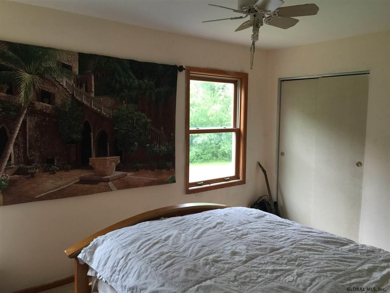 3133 Touareuna Road Amsterdam, NY 12010 - Photo 17 of 18 Photo 17