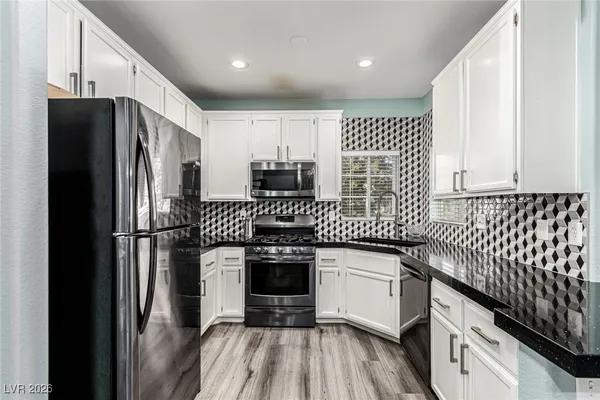 $275,000 | 75 North Valle Verde Drive, Unit 521, Henderson, NV 89074