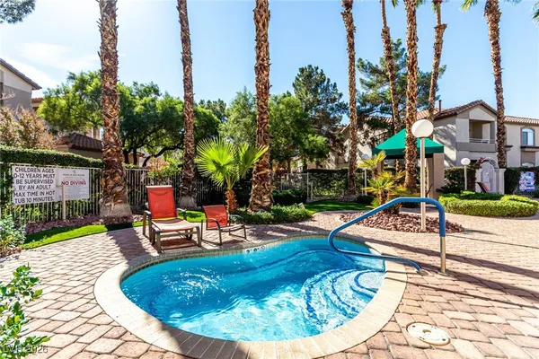 $275,000 | 75 North Valle Verde Drive, Unit 521, Henderson, NV 89074