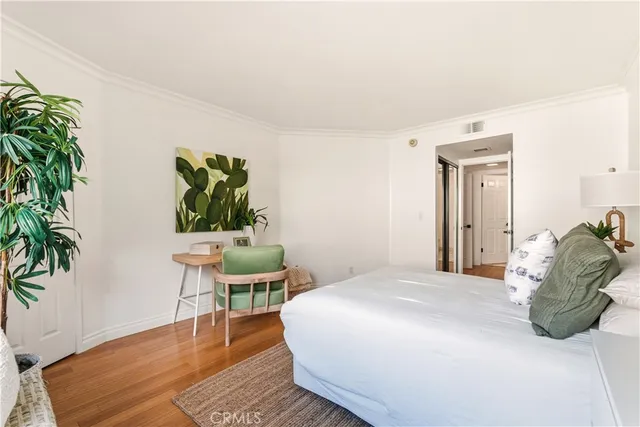 $529,000 | 27980 South Western Avenue, Unit 215, San Pedro, CA 90732