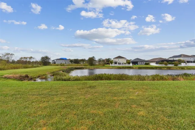 $990,000 | 19316 Eagle Crk Lane, Tampa, FL 33647