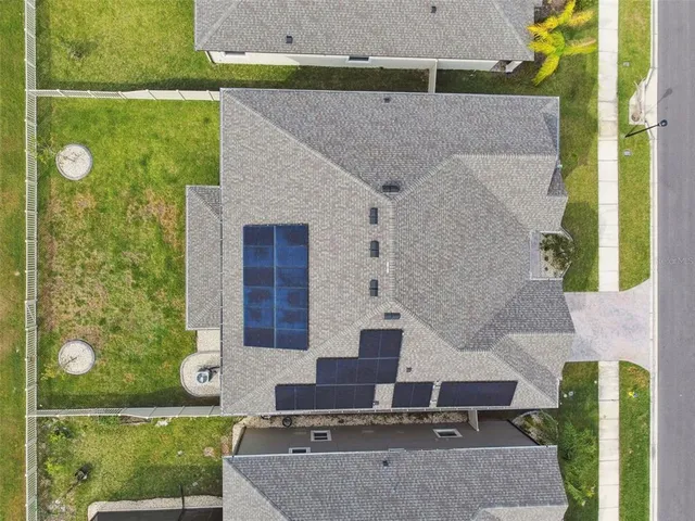 $990,000 | 19316 Eagle Crk Lane, Tampa, FL 33647