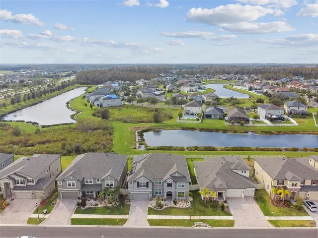 $990,000 | 19316 Eagle Crk Lane, Tampa, FL 33647