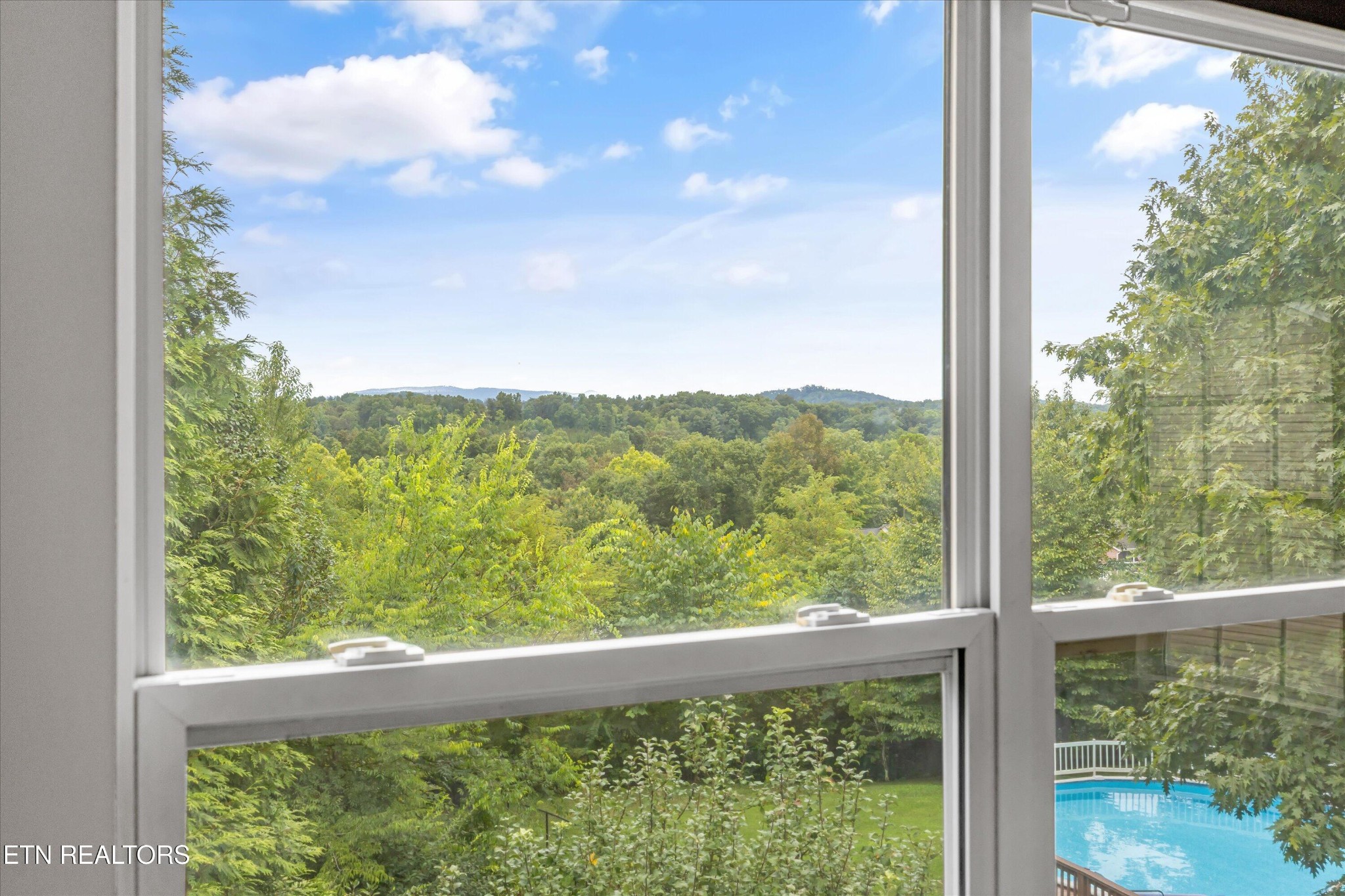 7204 Sunset Ridge Lane Knoxville, TN 37920 - Photo 33 of 38 Gallery Image 33