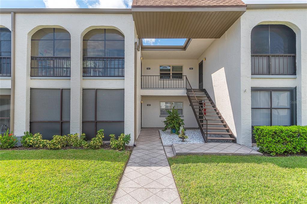 7701 Starkey Road, Unit 614 Seminole, FL 33777 - Photo 1 of 1