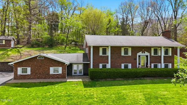 $429,999 | 64 Dye Drive, Lebanon, VA 24266