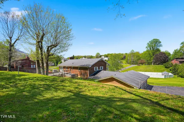 $429,999 | 64 Dye Drive, Lebanon, VA 24266