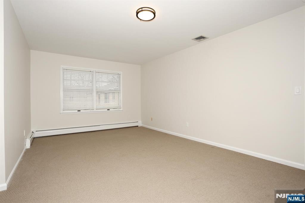 10 South Irving Street, Unit 9B Ridgewood, NJ 07450 - Photo 20 of 39 Gallery Image 20