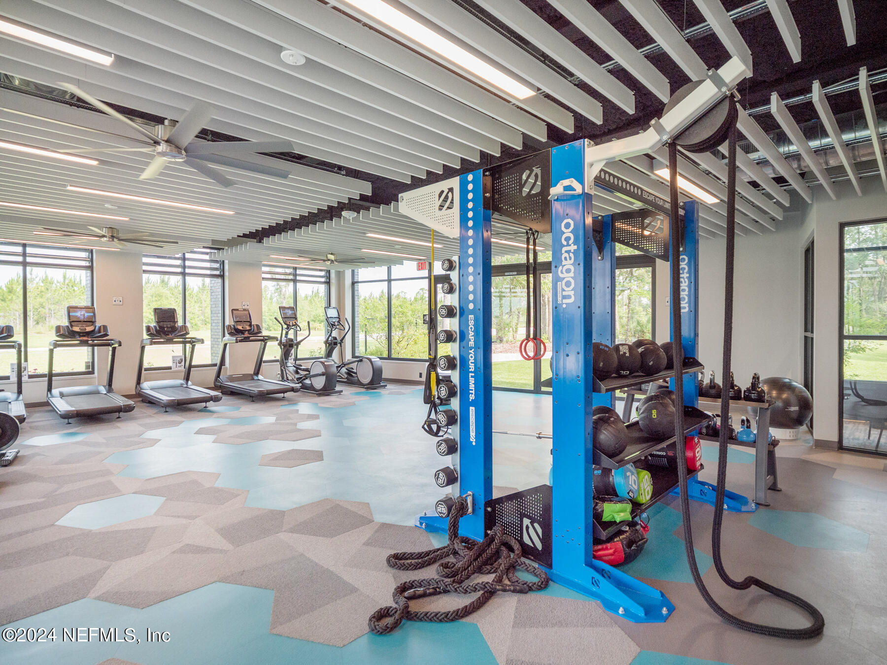10279 Innovation Way Jacksonville, FL 32256 - Photo 39 of 42 a view of a room with gym equipment