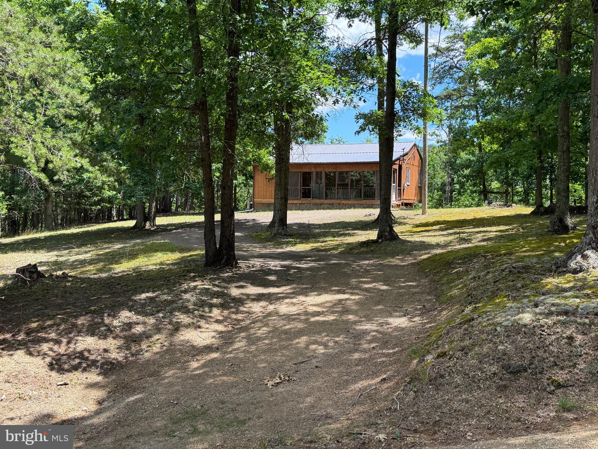 511 Chickadee Road Purgitsville, WV 26852 - Photo 9 of 99