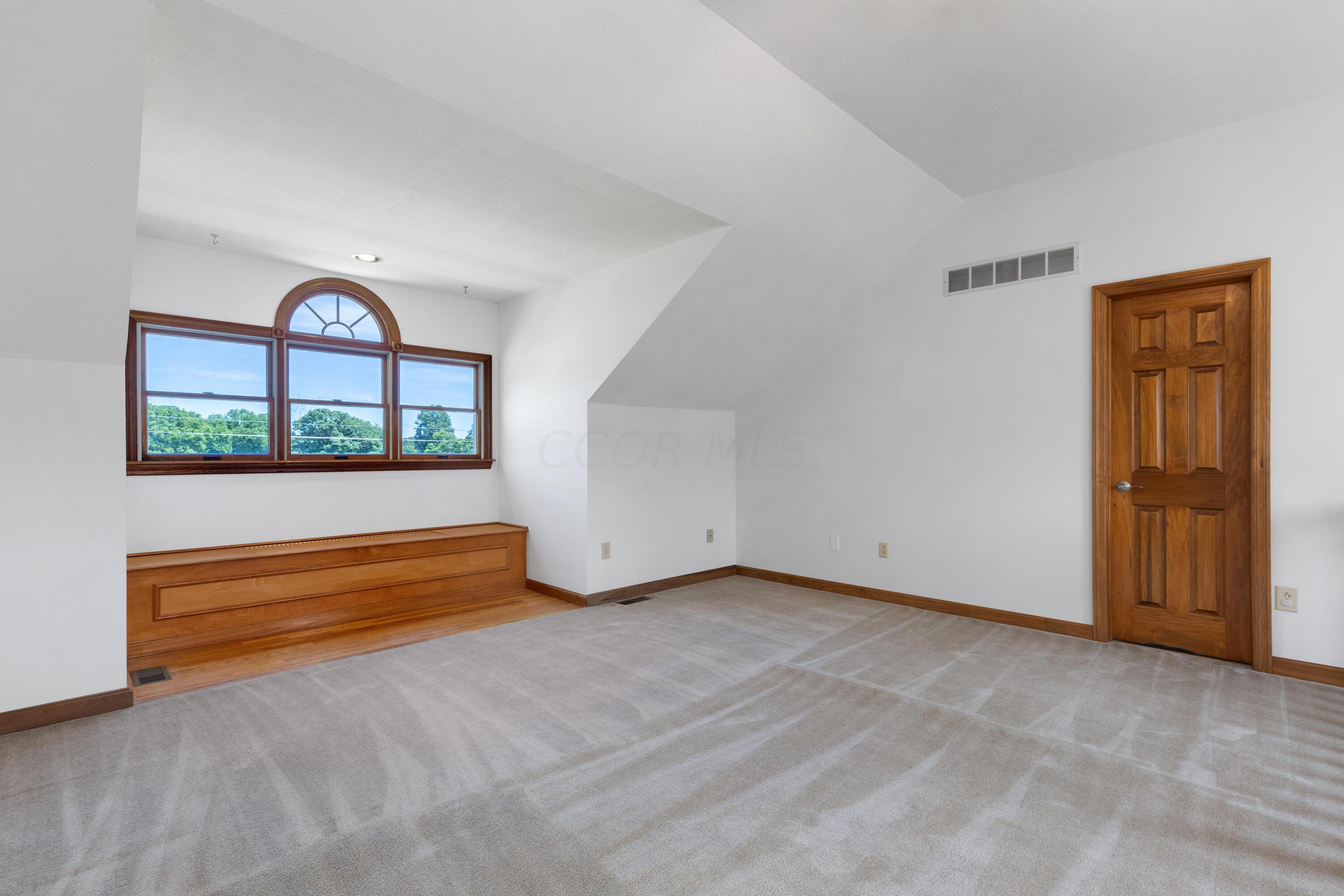 2828 Rome Corners Road Galena, OH 43021 - Photo 33 of 66 2nd FLOOR LOFT