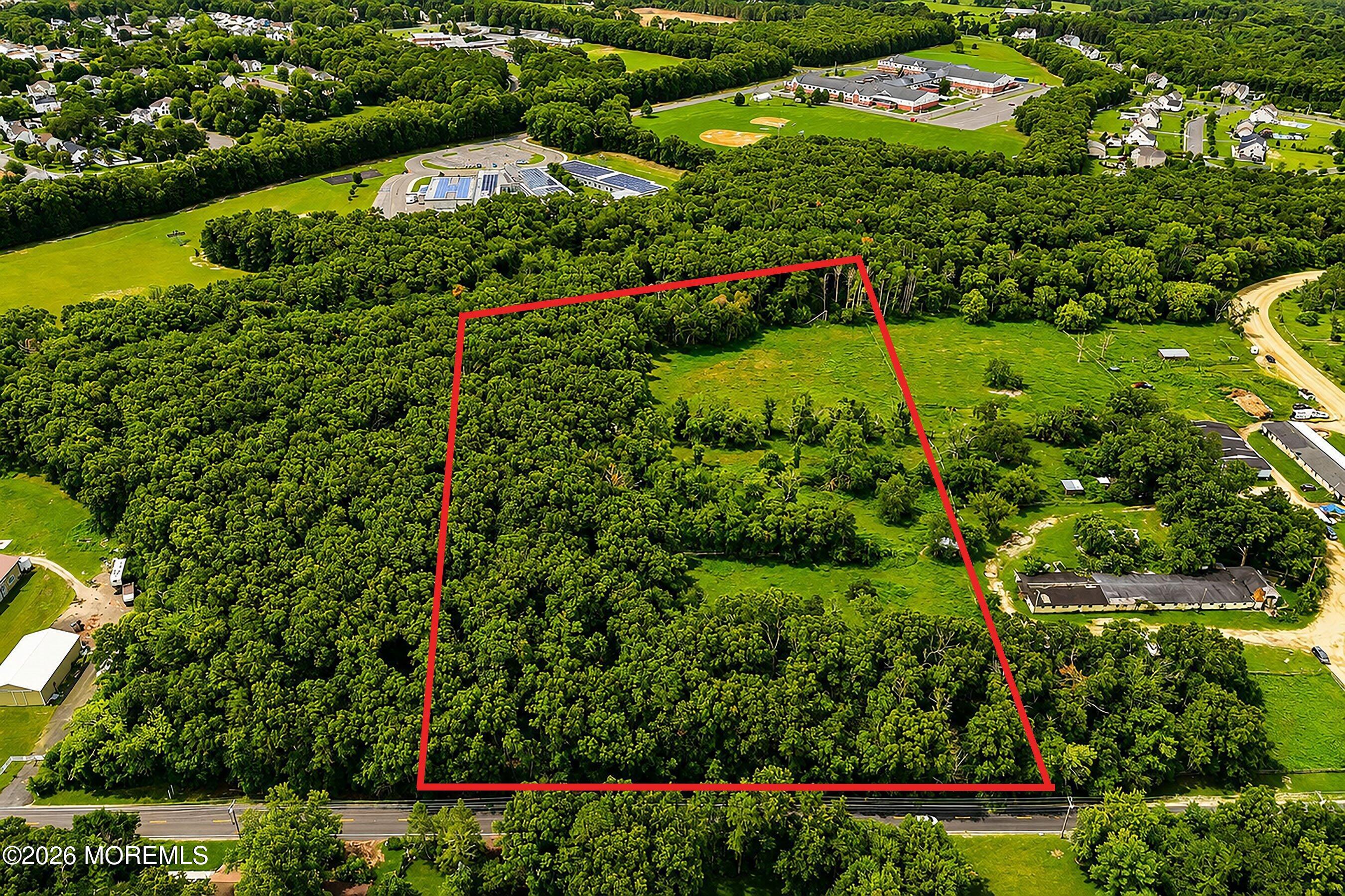 2852 Allenwood Lakewood Road, Unit R Howell, NJ 07731 - Photo 4 of 7 07-4 with Outline