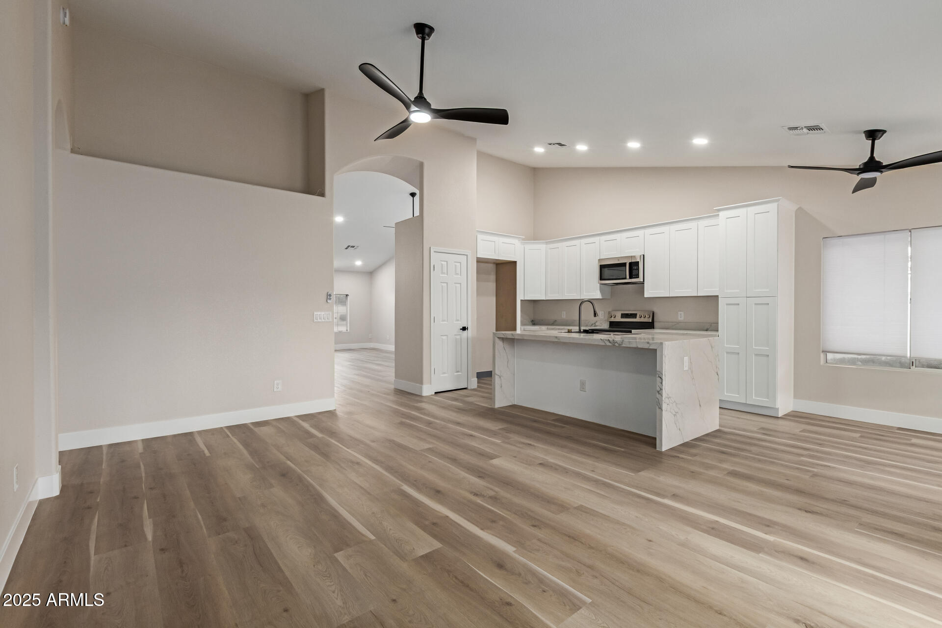 2189 East Ranch Court Gilbert, AZ 85296 - Photo 8 of 29 09 - Ranch