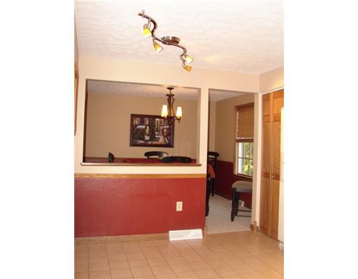 4764 Bayfield Road Allison Park, PA 15101 - Photo 7 of 18 Kitchen. Kitchen Eat In Area