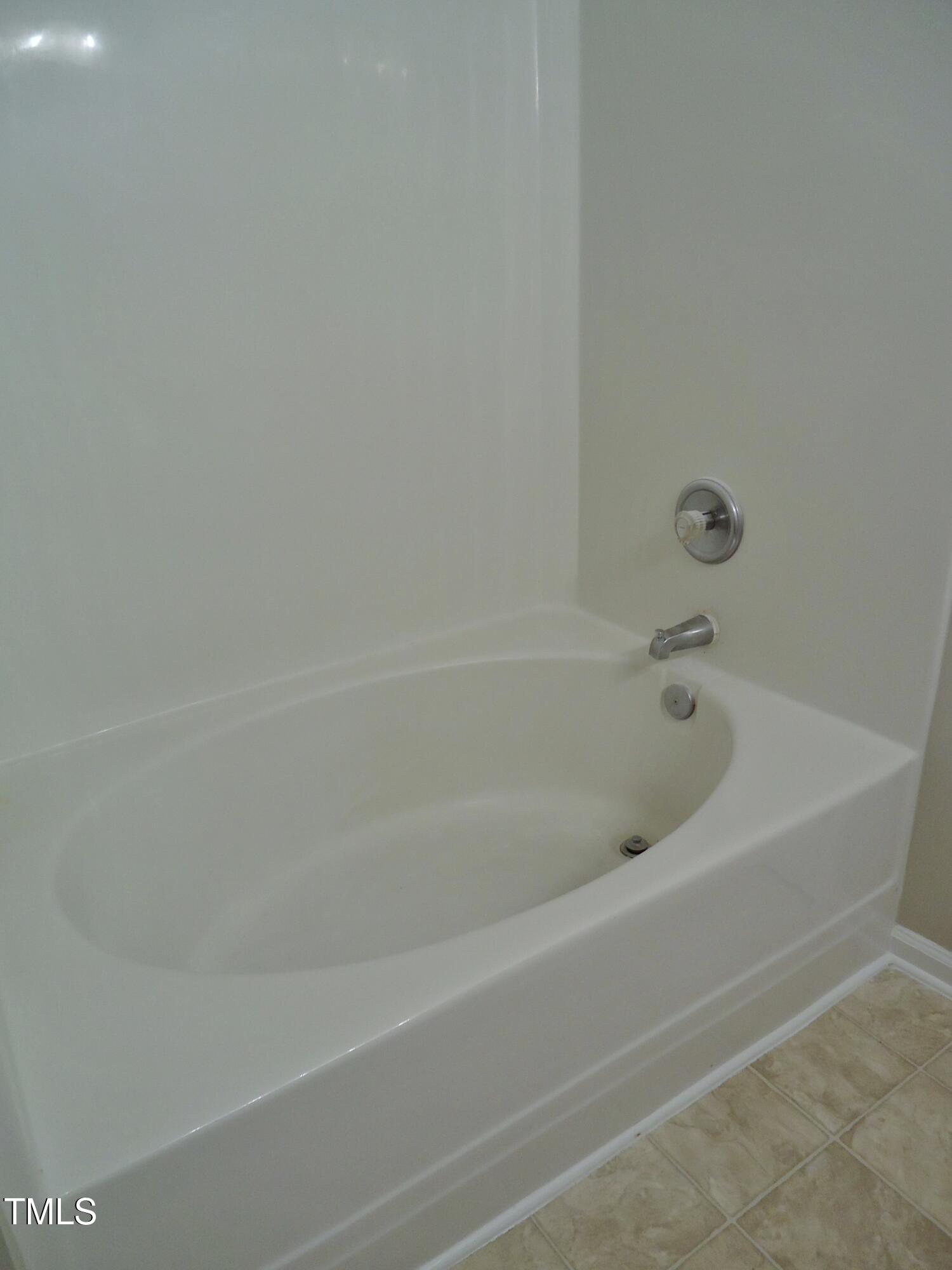 8315 City Loft Court Raleigh, NC 27613 - Photo 25 of 37 DSC02068