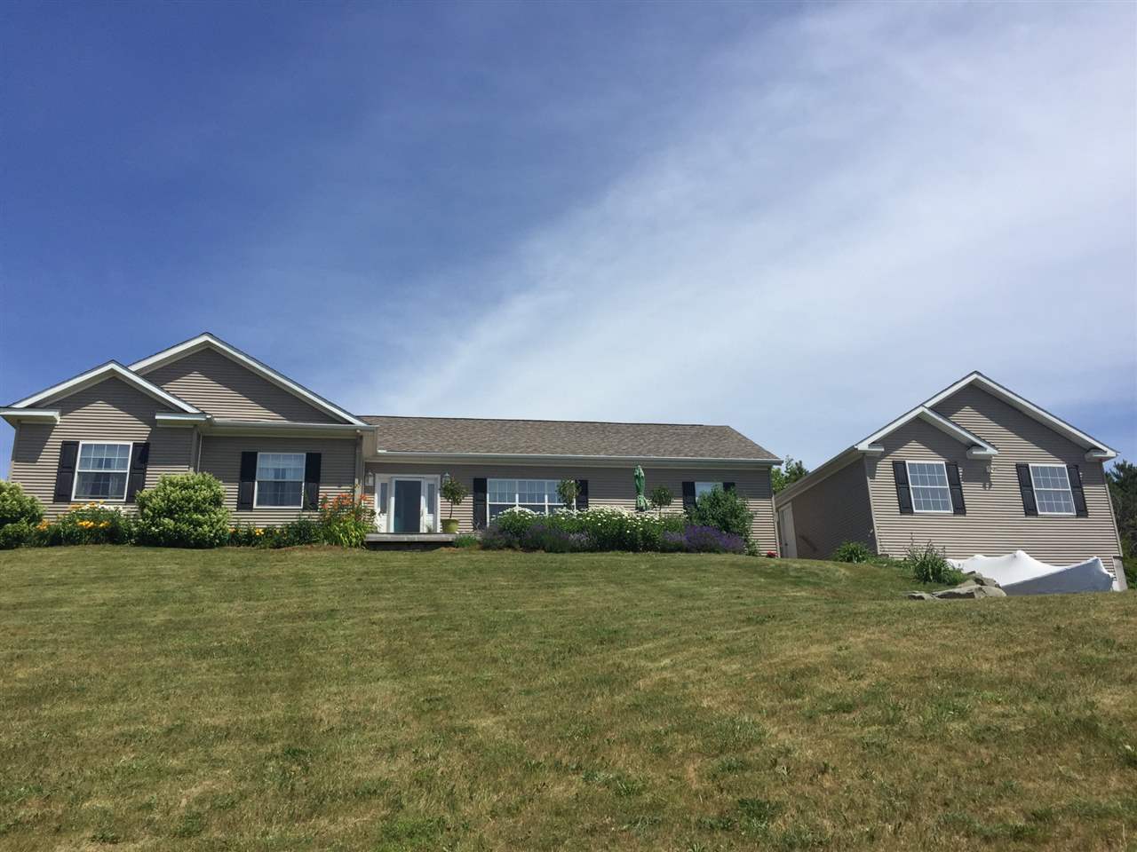 2534 North Setterbo Road Suttons Bay, MI 49682 - Photo 1 of 38 1819798.JPG