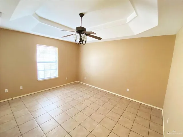 $875 | 4113 West La Guardia Lane, Unit 3, Edinburg, TX 78539