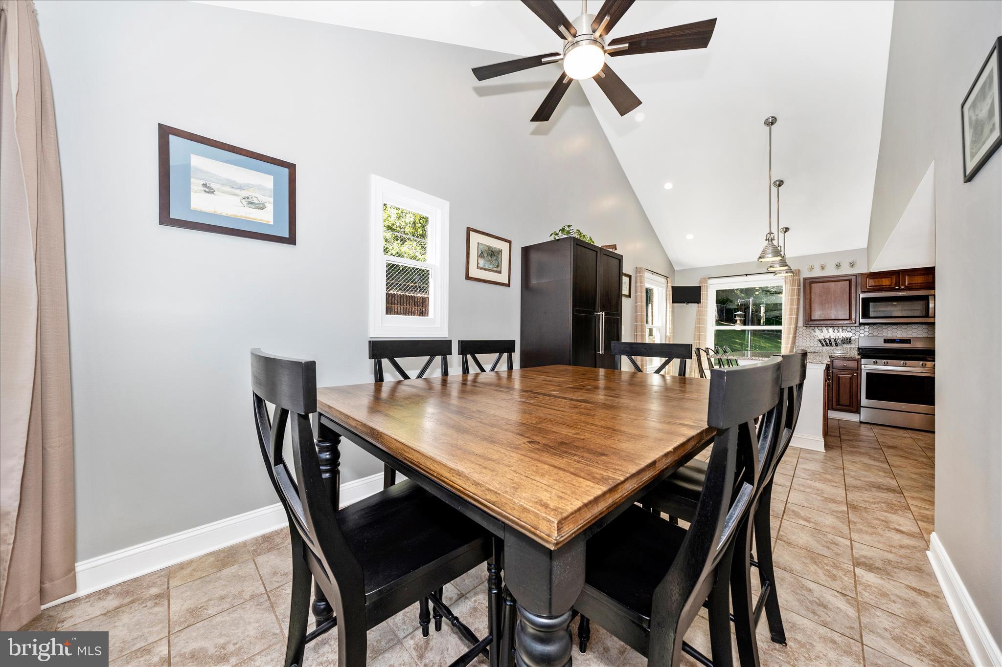9401 Baltimore Road Frederick, MD 21704 - Photo 18 of 48 Dining Room