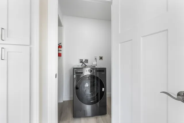 a close up view of a washer and dryer