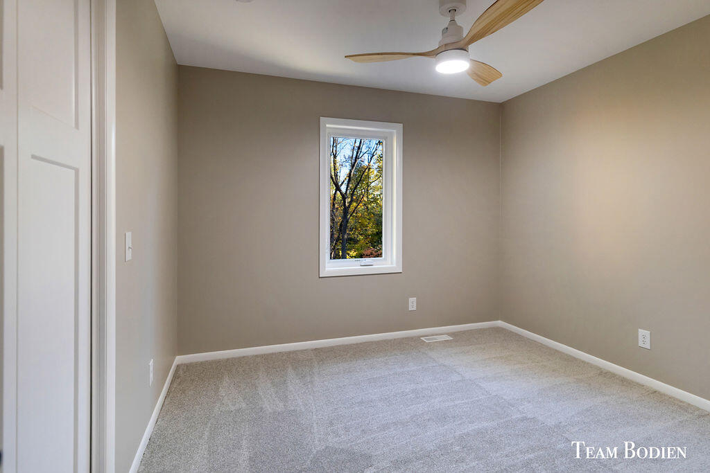 3442 Cascade Road Southeast Grand Rapids, MI 49546 - Photo 28 of 49 2F9A3715