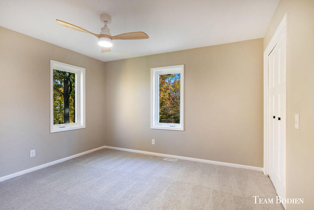 3442 Cascade Road Southeast Grand Rapids, MI 49546 - Photo 29 of 49 2F9A3731