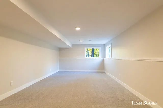 $759,900 | 3442 Cascade Road Southeast, Grand Rapids, MI 49546