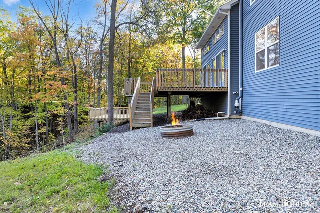 $759,900 | 3442 Cascade Road Southeast, Grand Rapids, MI 49546