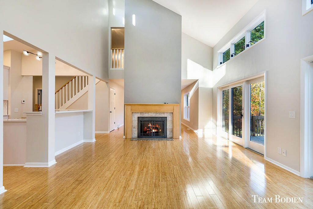 3442 Cascade Road Southeast Grand Rapids, MI 49546 - Photo 8 of 49 2F9A3864