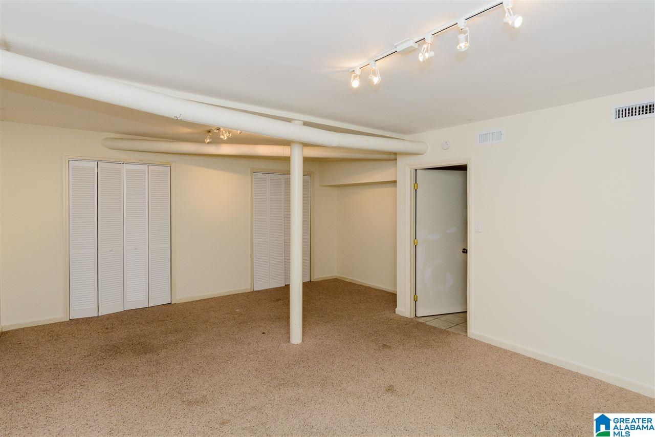 1423 Overlook Road Birmingham, AL 35209 - Photo 28 of 33
